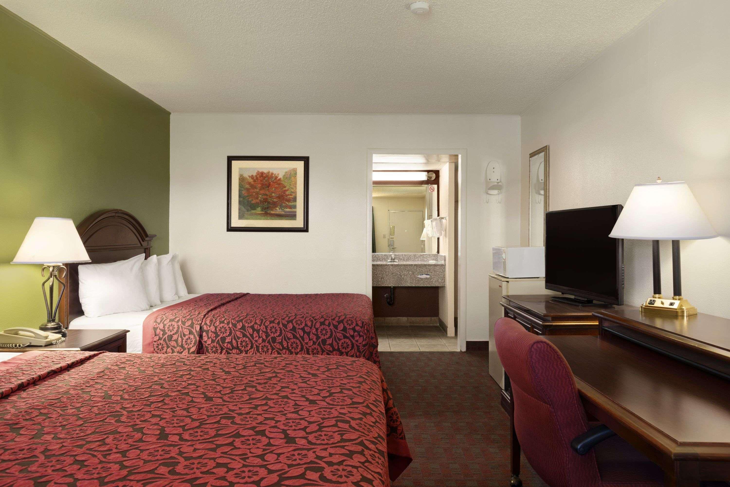 Days Inn By Wyndham Santa Fe New Mexico Exteriör bild